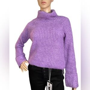 ULTRA FLIRT Ribbed Turtleneck Sweater